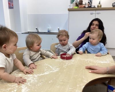 making-pancakes-with-babies