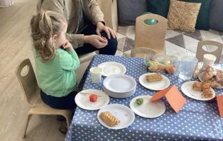 Family enjoying snacks together